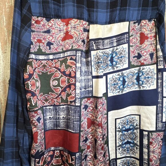 BD Collection Womens L Blue Plaid & Floral Scarf Back Blouse Collar Button - Picture 7 of 11